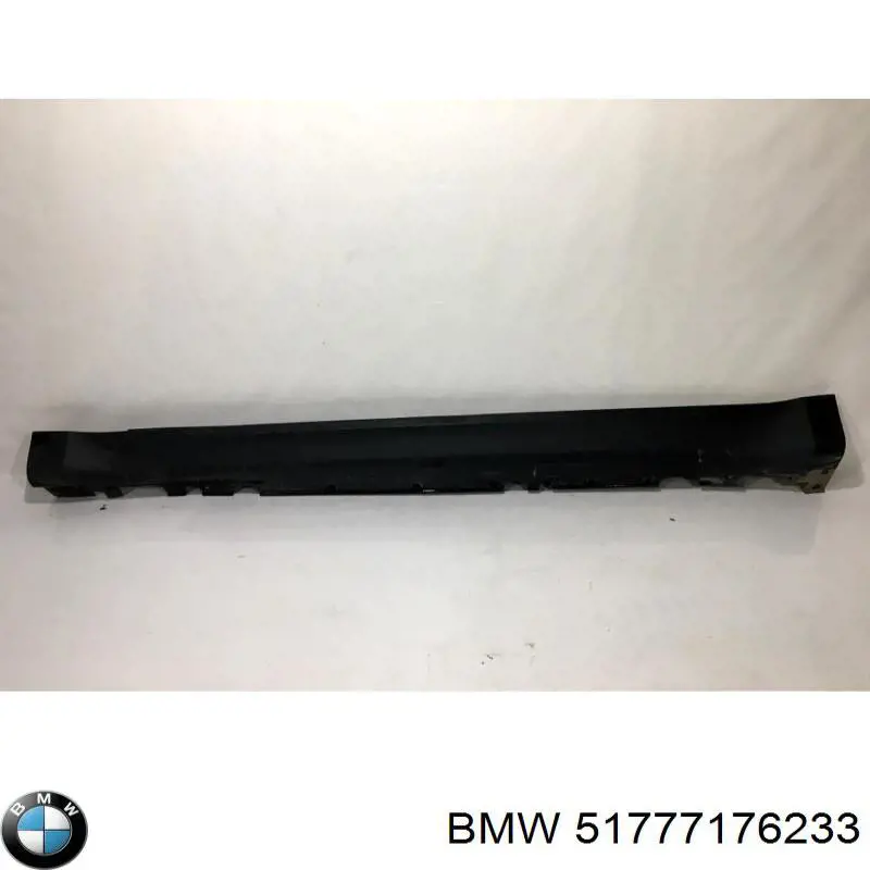 Compre 51777176233 BMW Placa sobreposta (moldura) externa esquerda de acesso