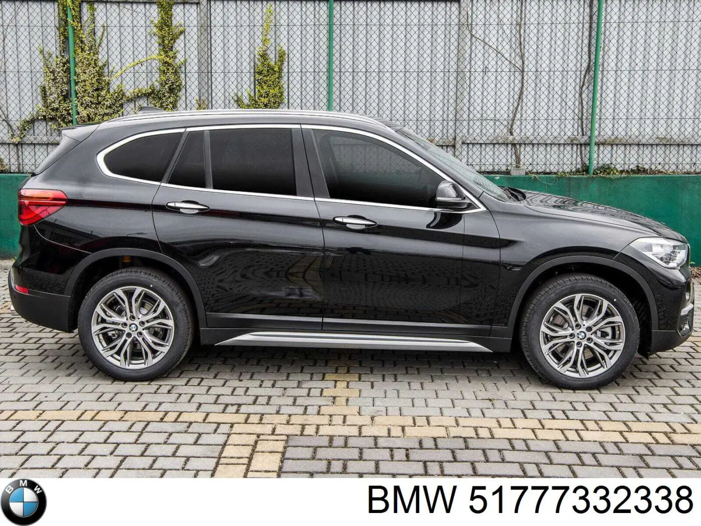 51777332338 BMW Expansor (placa sobreposta) de arco do pára-lama dianteiro direito
