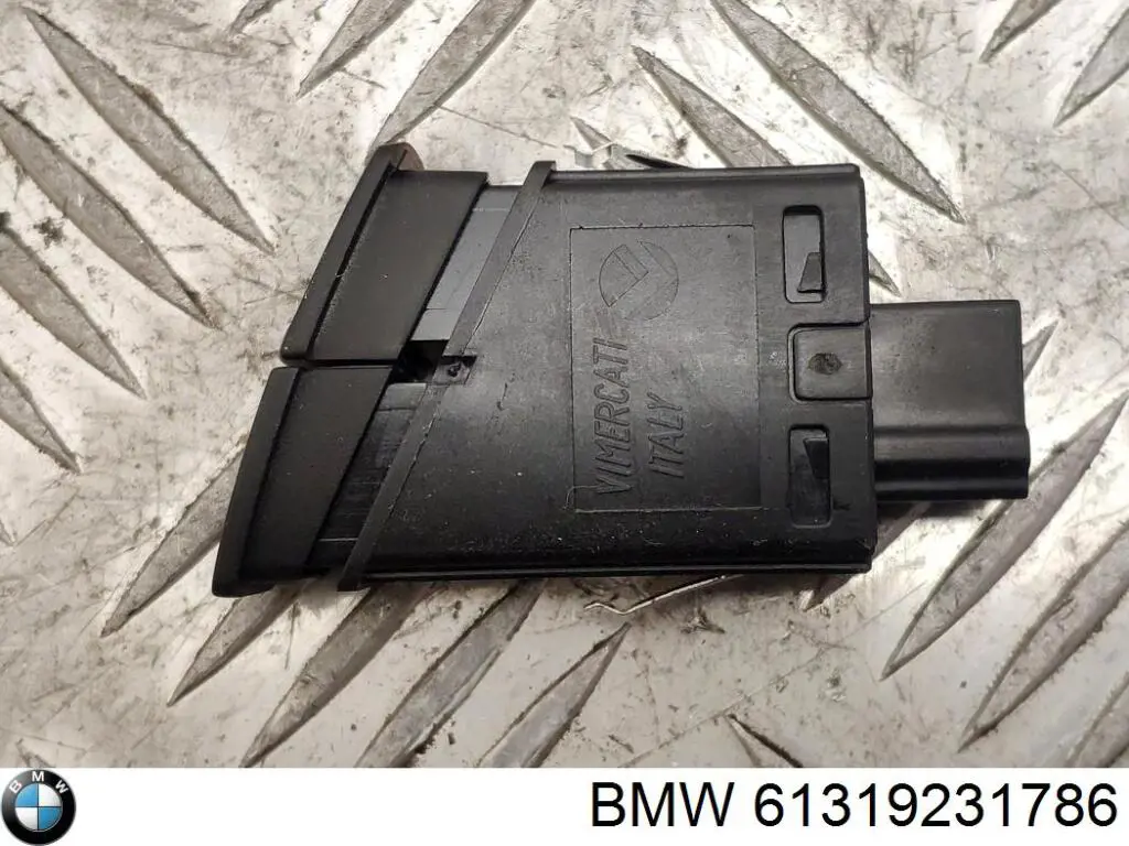61319231786 BMW Botão de ativação do sinal de emergência