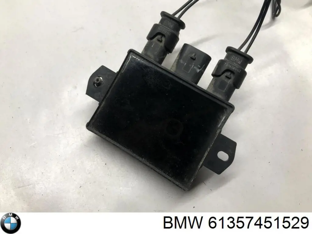 61357451529 BMW Módulo de direção (Centralina eletrônica) de abertura de tampa de porta-malas (de 3ª/5ª porta traseira)