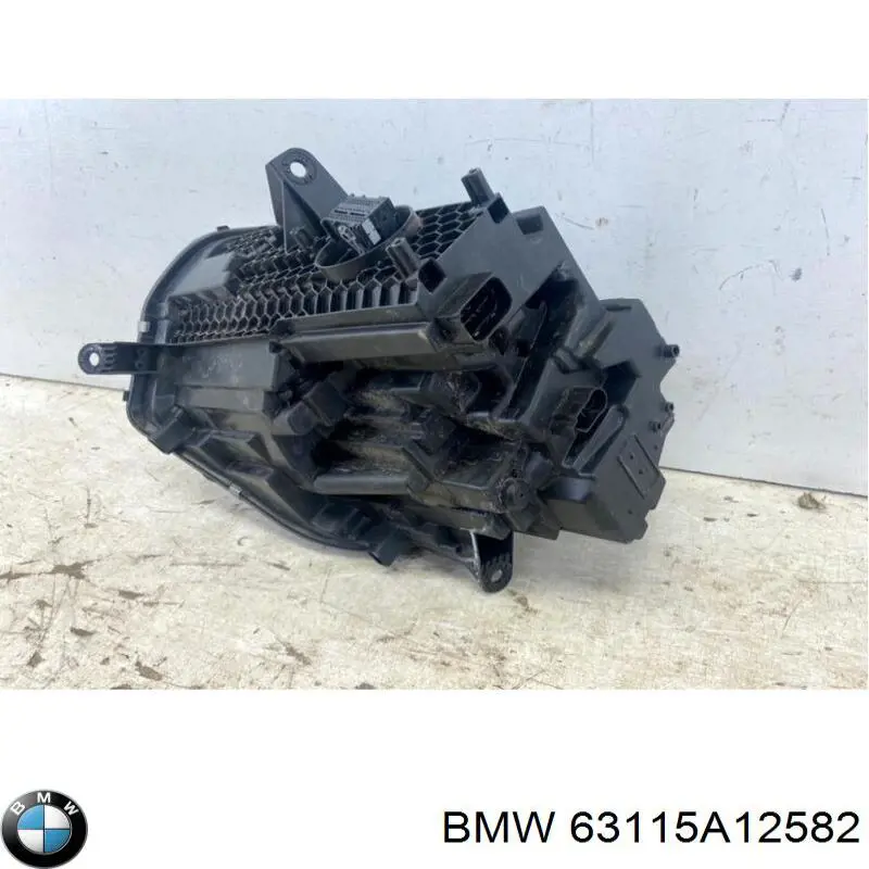 Luz direita BMW 63115A12582 preço, a partir de 752,81 USD