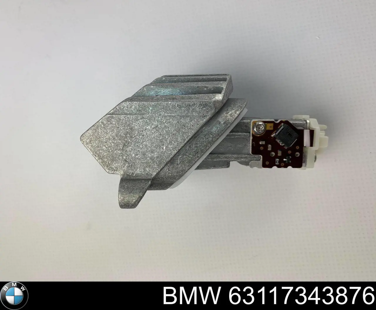 Módulo de direção (Centralina eletrônica) de iluminação diurna BMW 63117343876 preço, a partir de 50,84 USD
