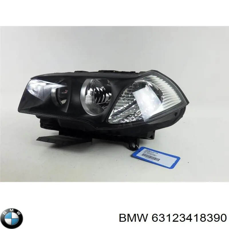 63123418390 BMW Luz direita