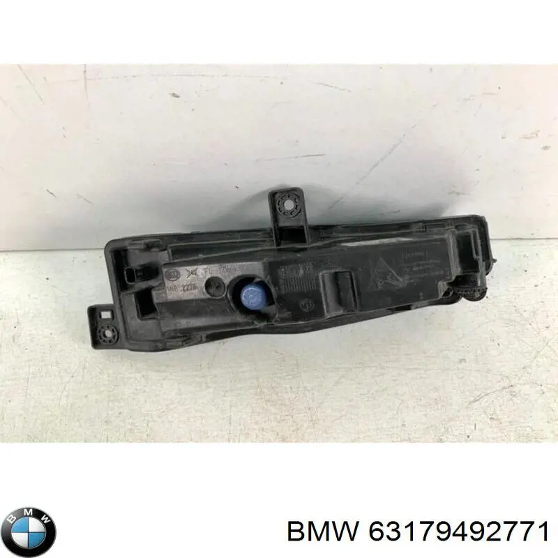 Compre 63179492771 BMW Luzes de nevoeiro esquerdas