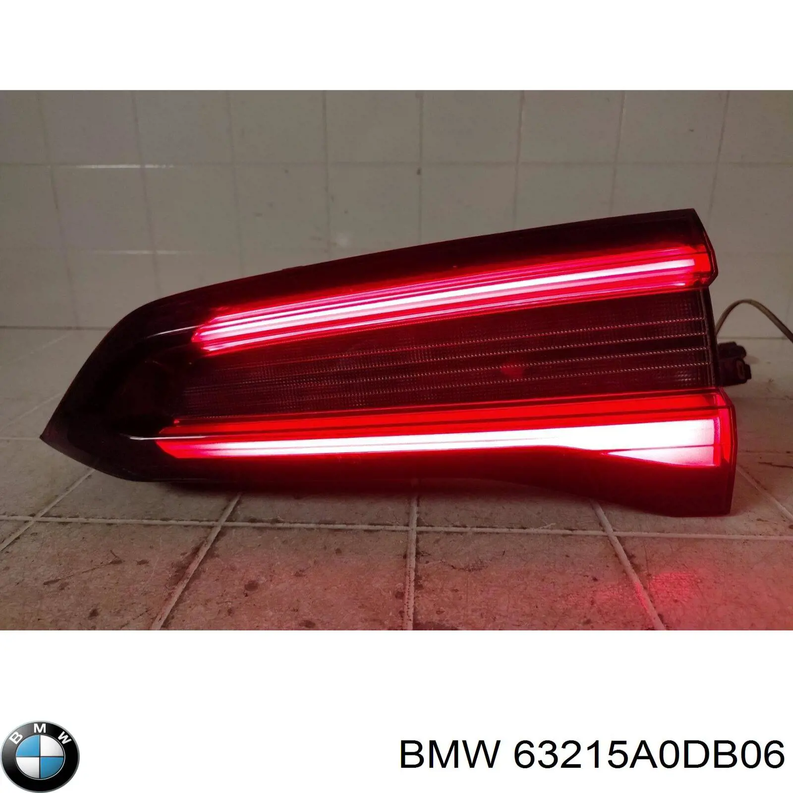 Lanterna traseira direita interna BMW 63215A0DB06 preço, a partir de 417,28 USD