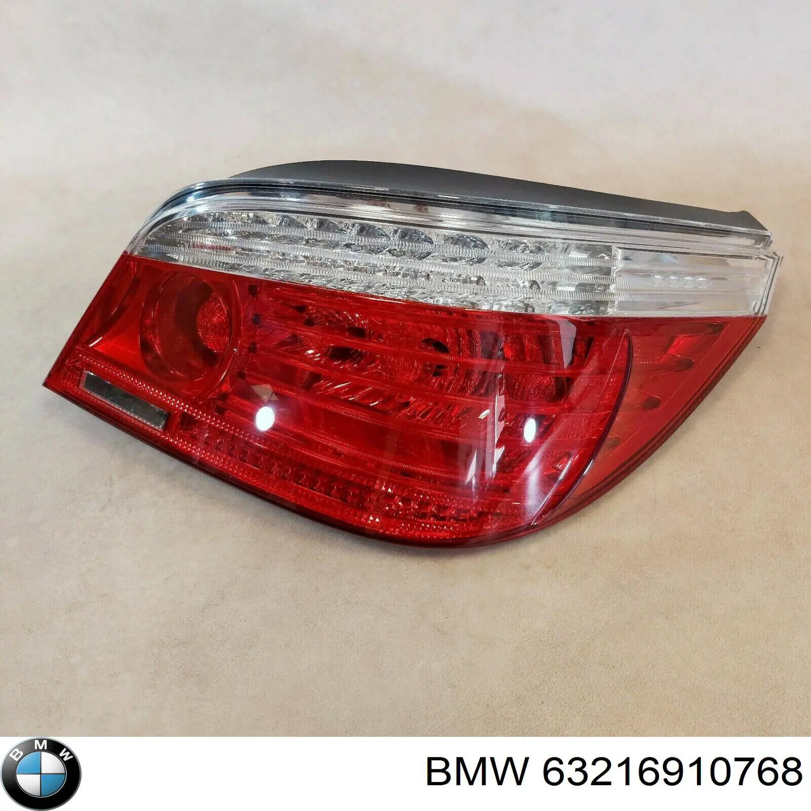 Lanterna traseira direita externa BMW 63216910768 preço, a partir de 71,51 USD