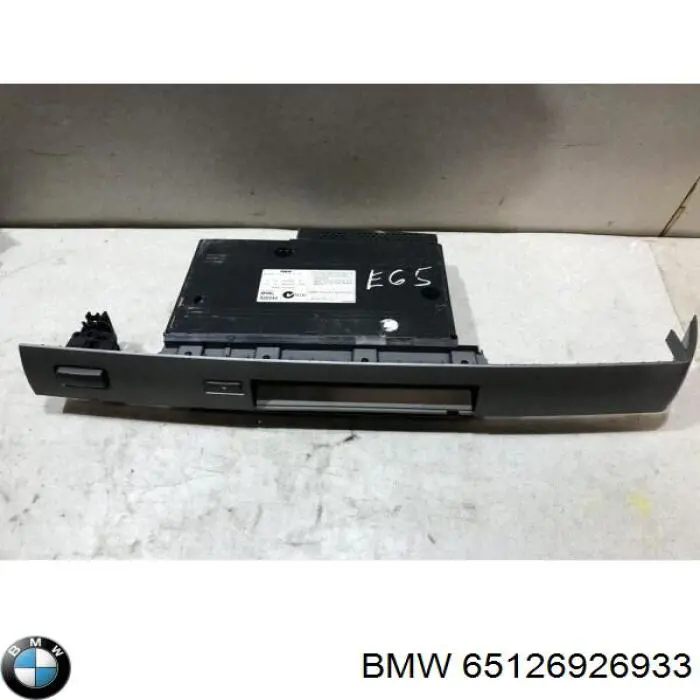 65126926933 BMW Cambiador
