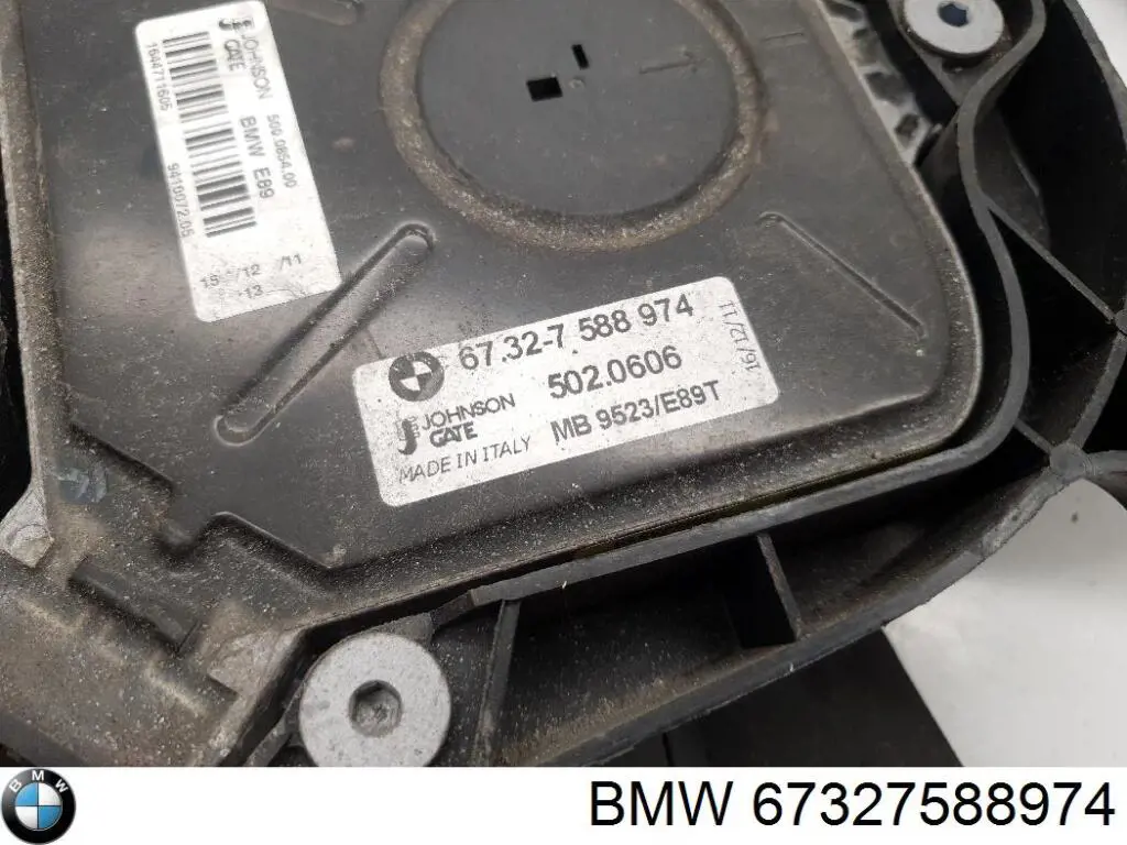 Difusor do radiador de esfriamento, montado com motor e roda de aletas 67327588974 BMW