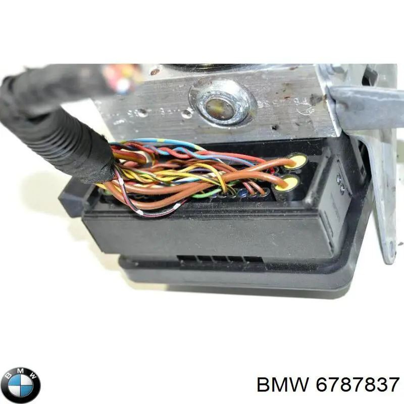 6787837 BMW 