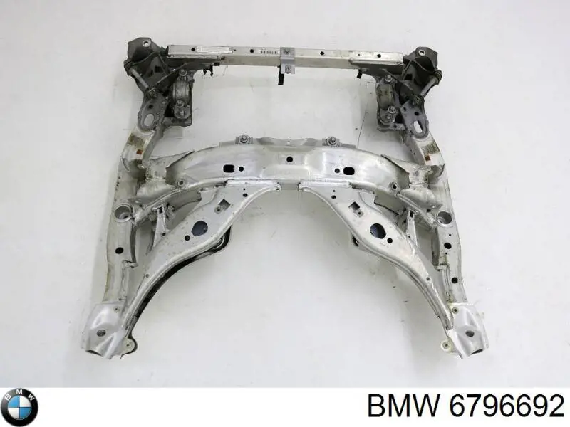 Viga de suspensão dianteira (plataforma veicular) BMW 6796692 preço, a partir de 492,04 USD