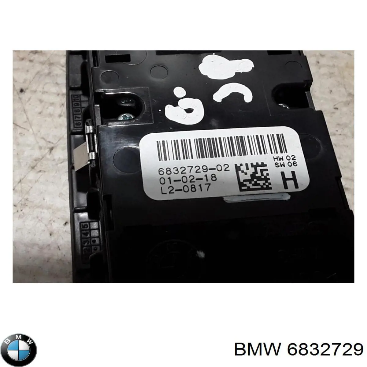 6832729 BMW Unidade de botões dianteira esquerda de controlo de elevador de vidro