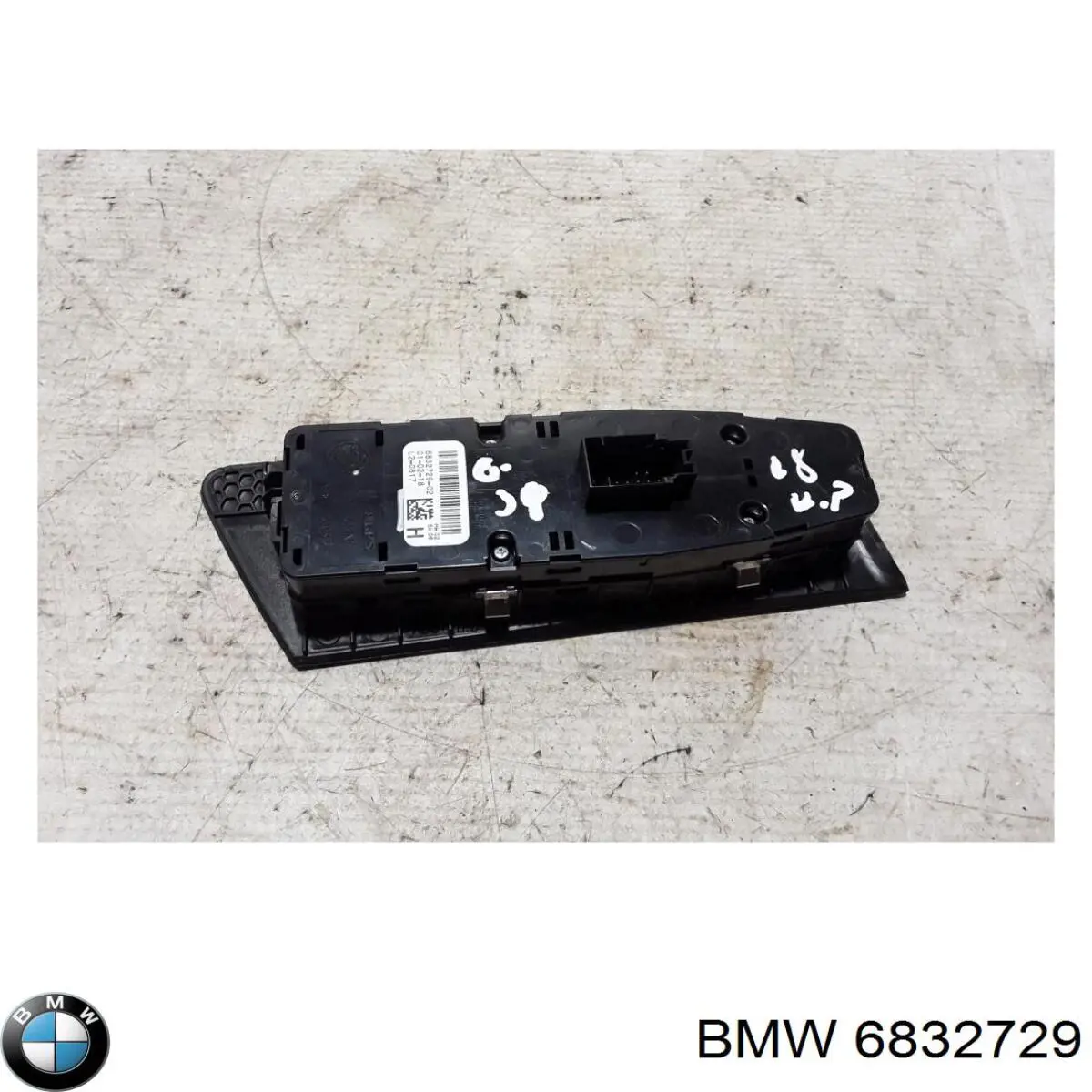 Unidade de botões dianteira esquerda de controlo de elevador de vidro 6832729 BMW