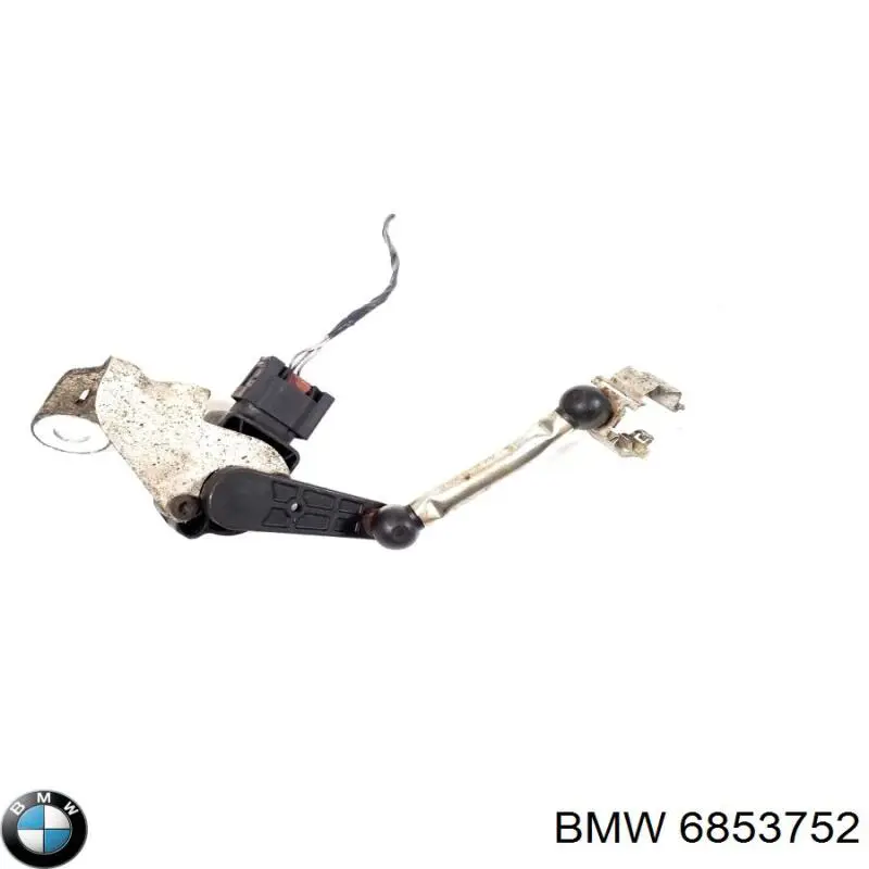  BMW 6853752