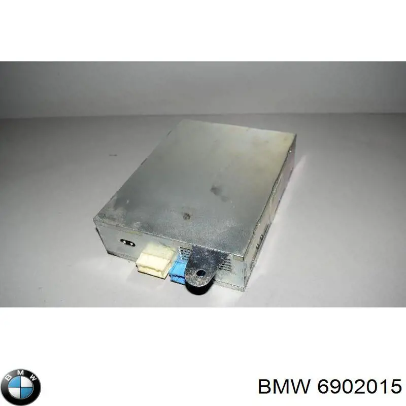  6902015 BMW