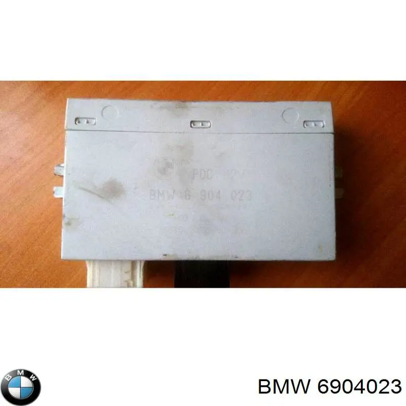  BMW 6904023