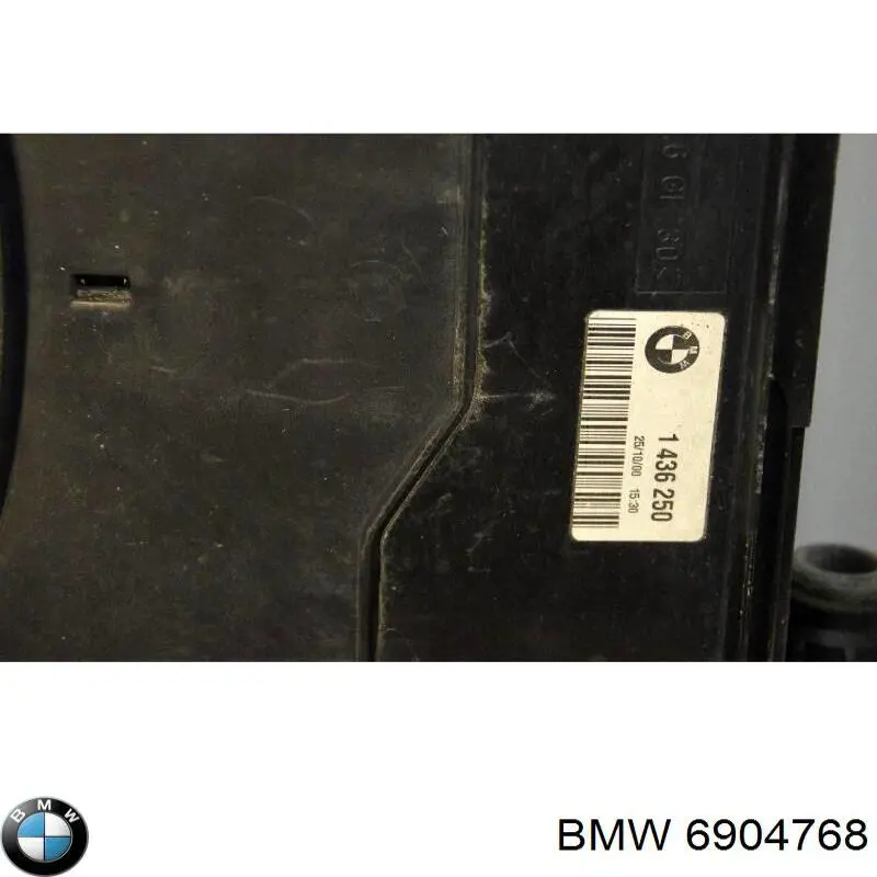6904768 BMW 