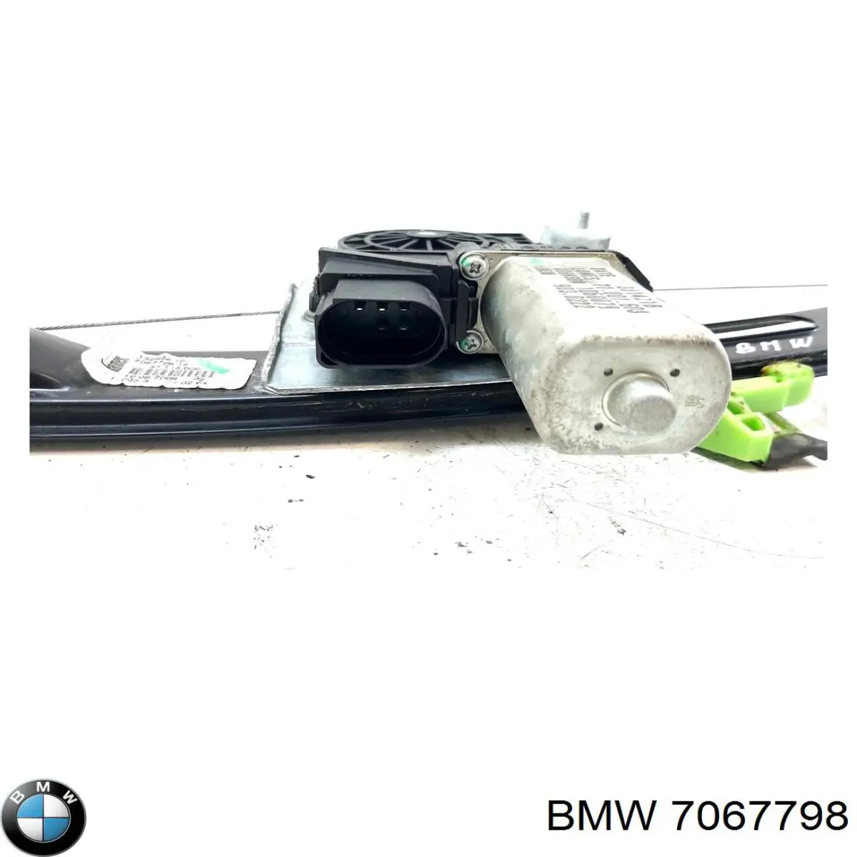 Compre 7067798 BMW 