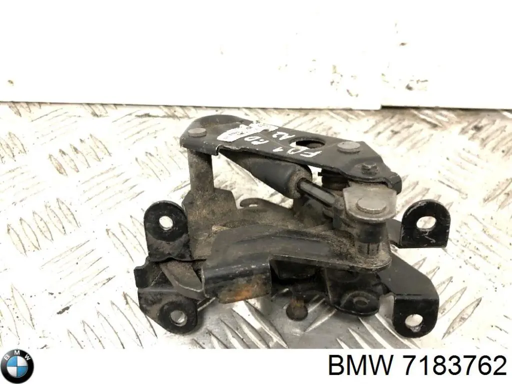 7183762 BMW Fecho da capota direito