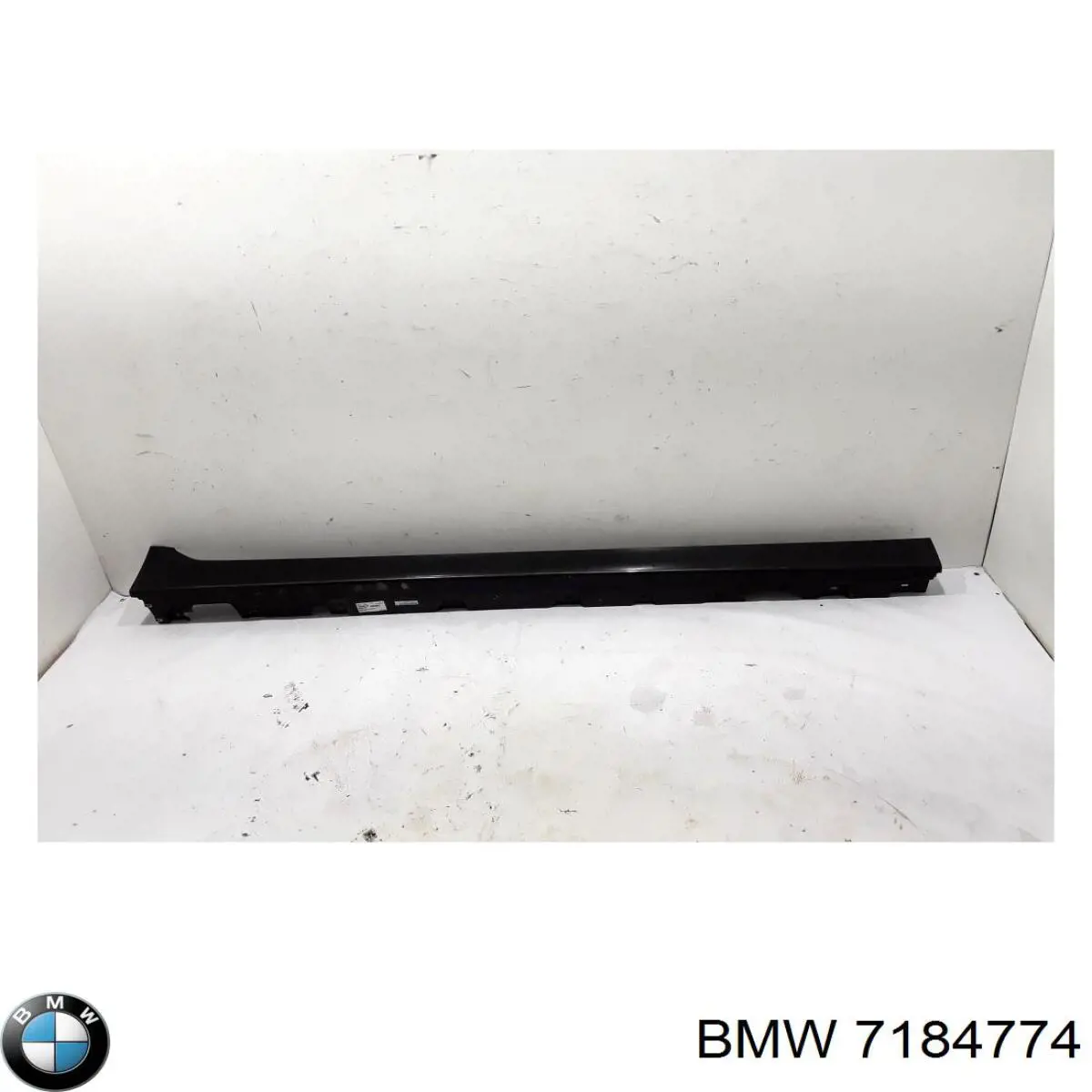 7184774 BMW Acesso externo direito
