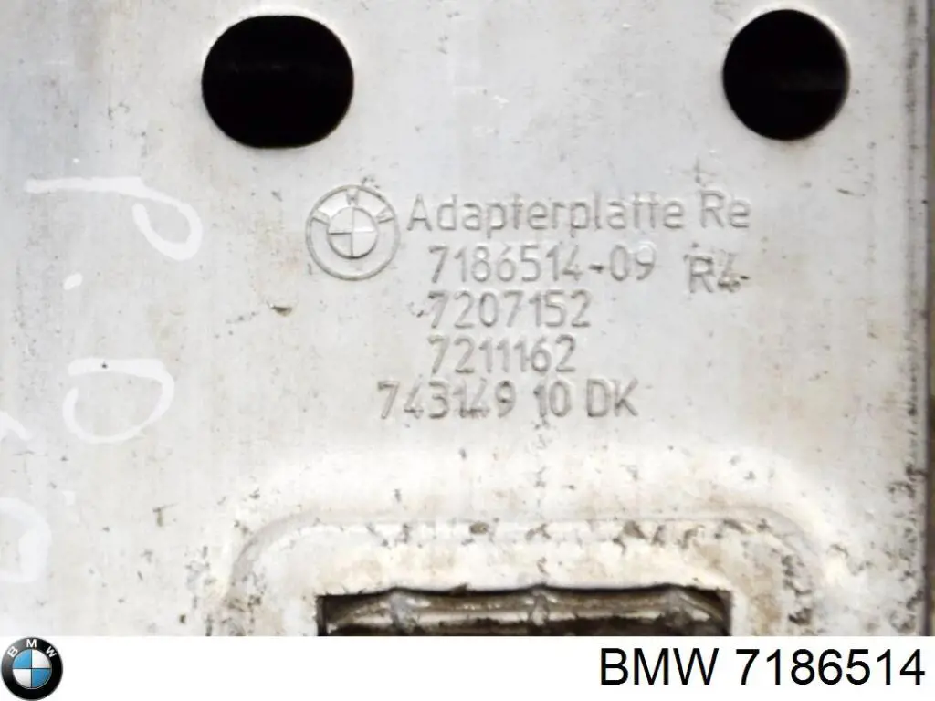 7186514 BMW Consola do pára-choque dianteiro direito