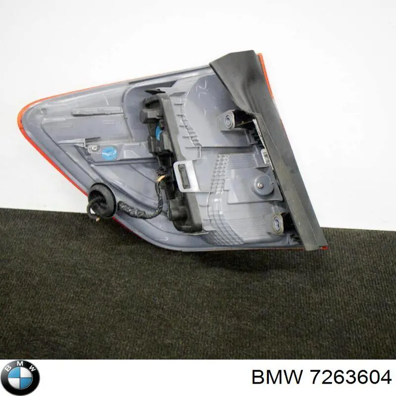 Compre 7263604 BMW Placa sobreposta da luz traseira