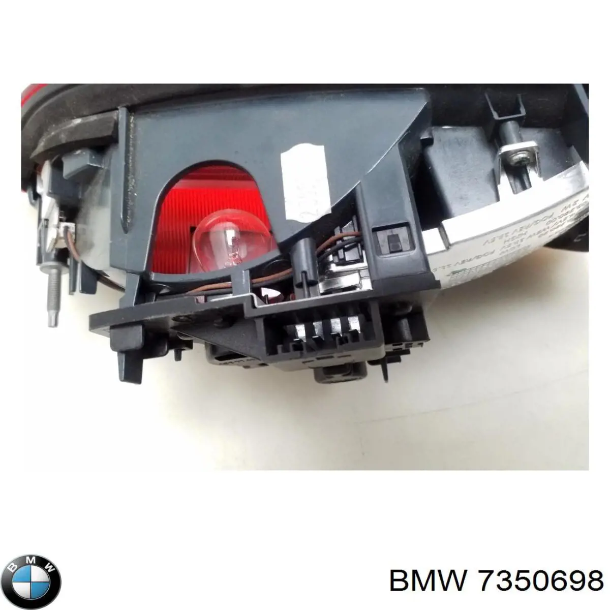 7350698 BMW Lanterna traseira direita interna