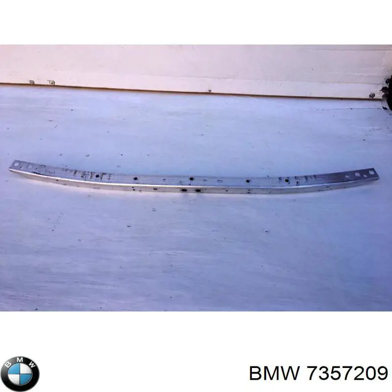 Suporte superior do radiador (painel de montagem de fixação das luzes) BMW 7357209 preço, a partir de 50,85 USD