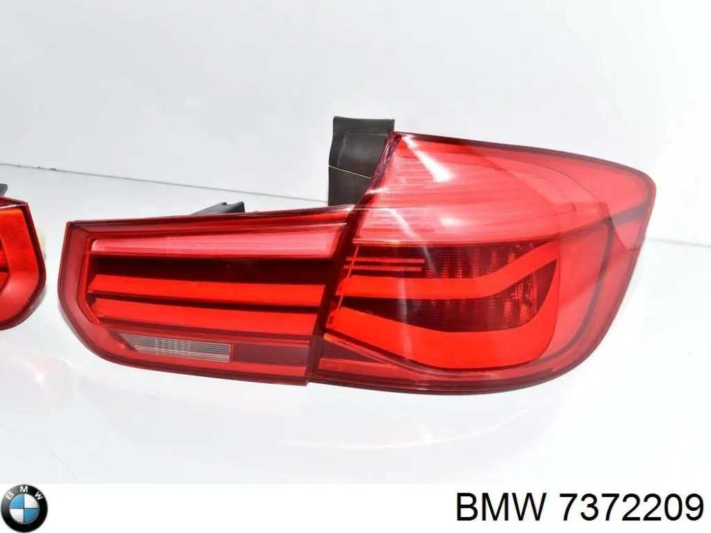 Lanterna traseira esquerda externa BMW 63217372209 preço, a partir de 443,42 USD