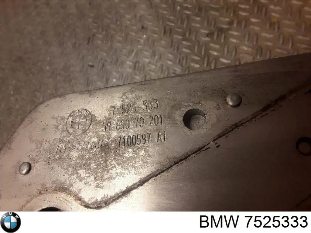 Radiador de óleo (frigorífico), debaixo de filtro BMW 7525333 preço, a partir de 63,13 USD
