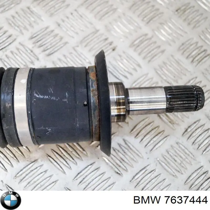 Semieixo traseiro direito BMW 7637444 preço, a partir de 95,34 USD