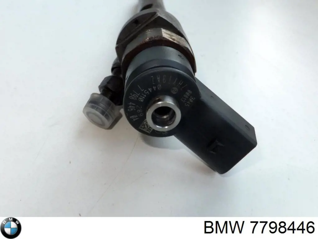 7798446 BMW Injetor de injeção de combustível