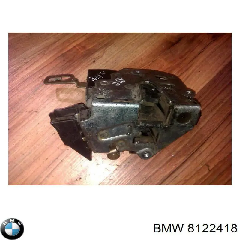 Compre 51218122418 BMW Fecho da porta dianteira direita
