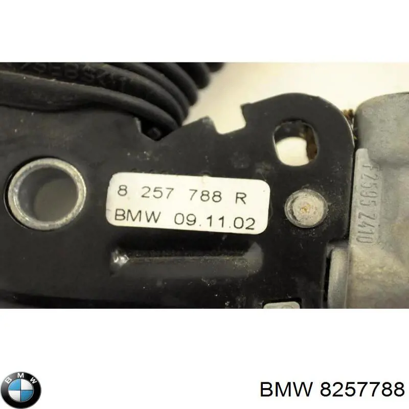 8257788 BMW 