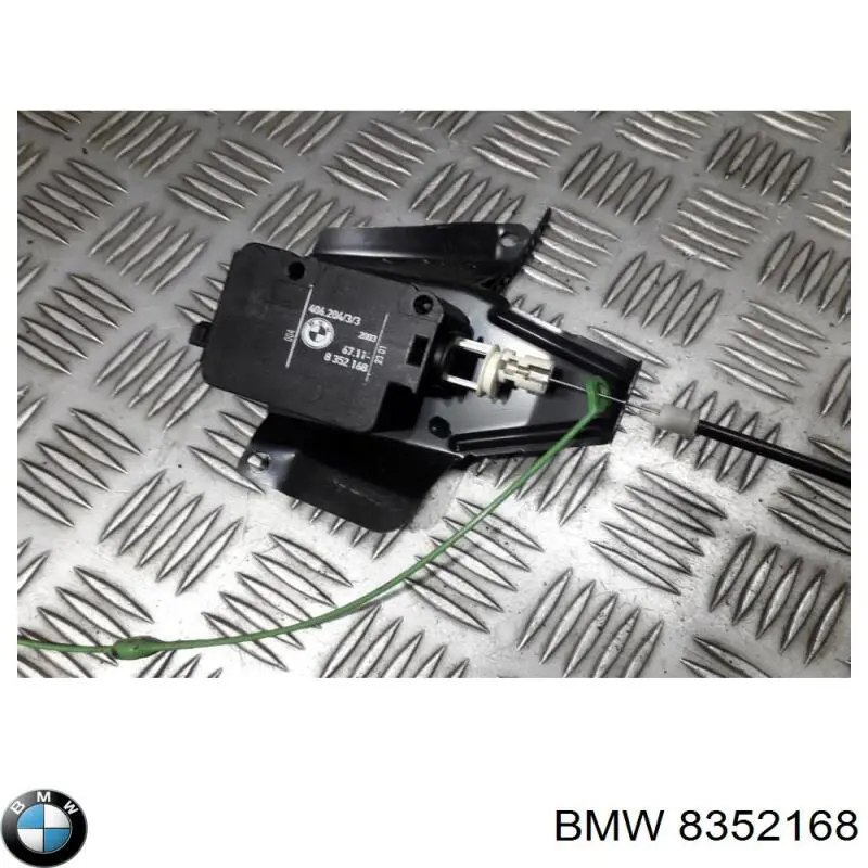 Fecho de abertura do alcapão do tanque de combustível 8352168 BMW