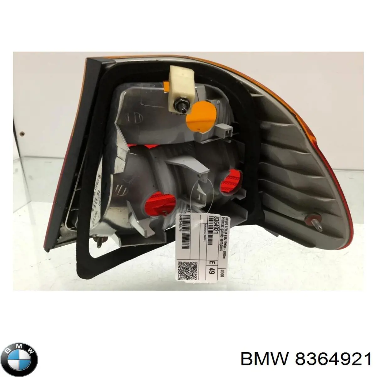 8364921 BMW Lanterna traseira esquerda externa
