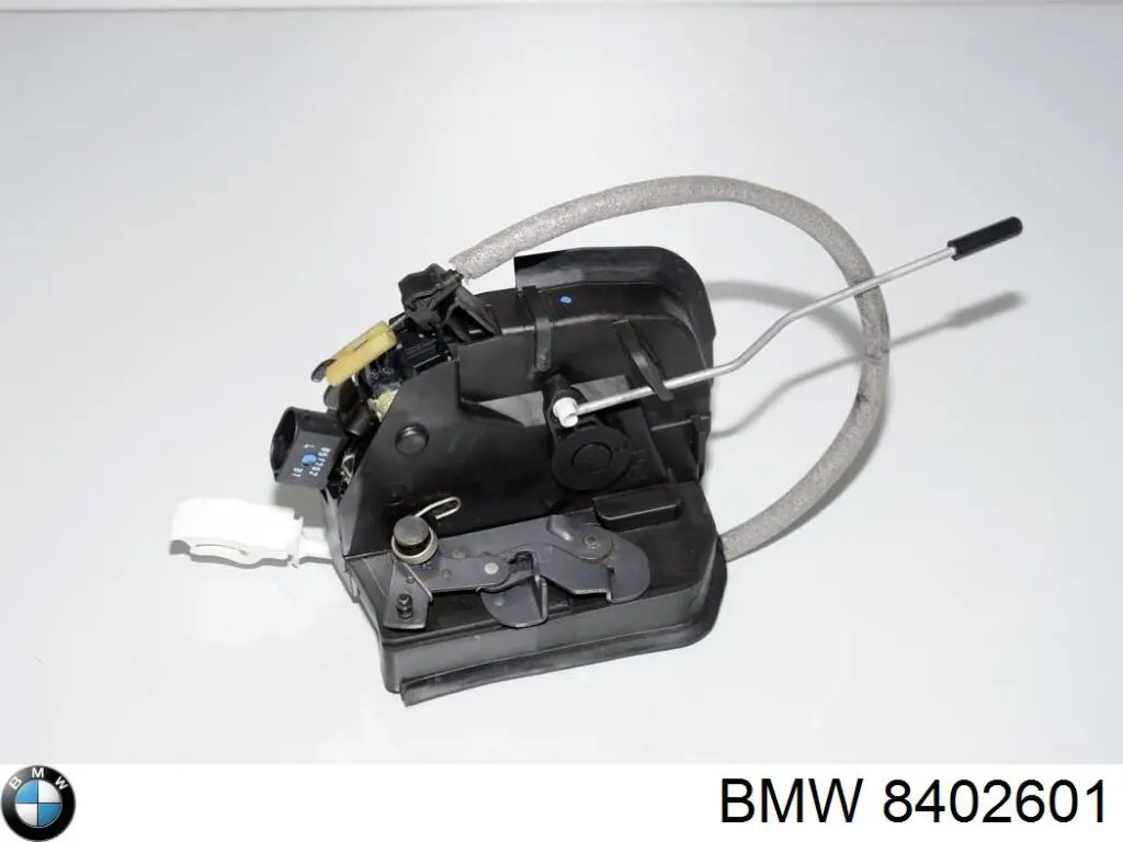 Fecho da porta traseira esquerda 8402601 BMW