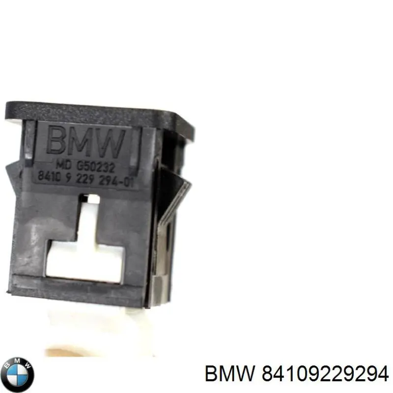 84109229294 BMW Concentrador USB