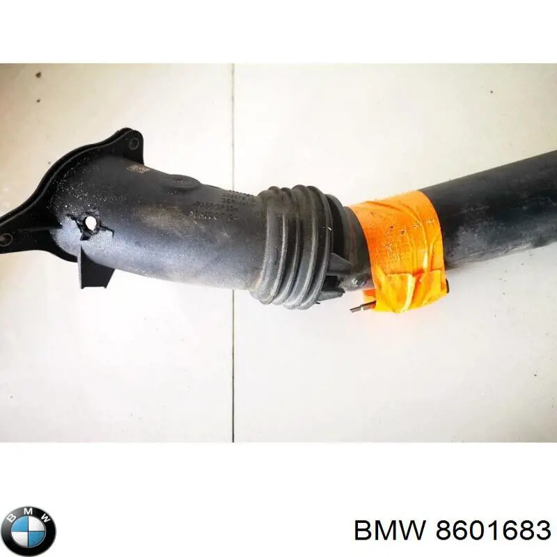 8601683 BMW Cano derivado de ar, entrada na turbina (supercompressão)