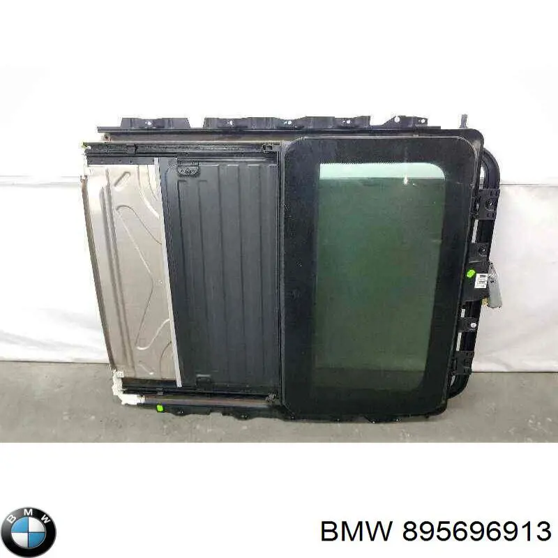  895696913 BMW