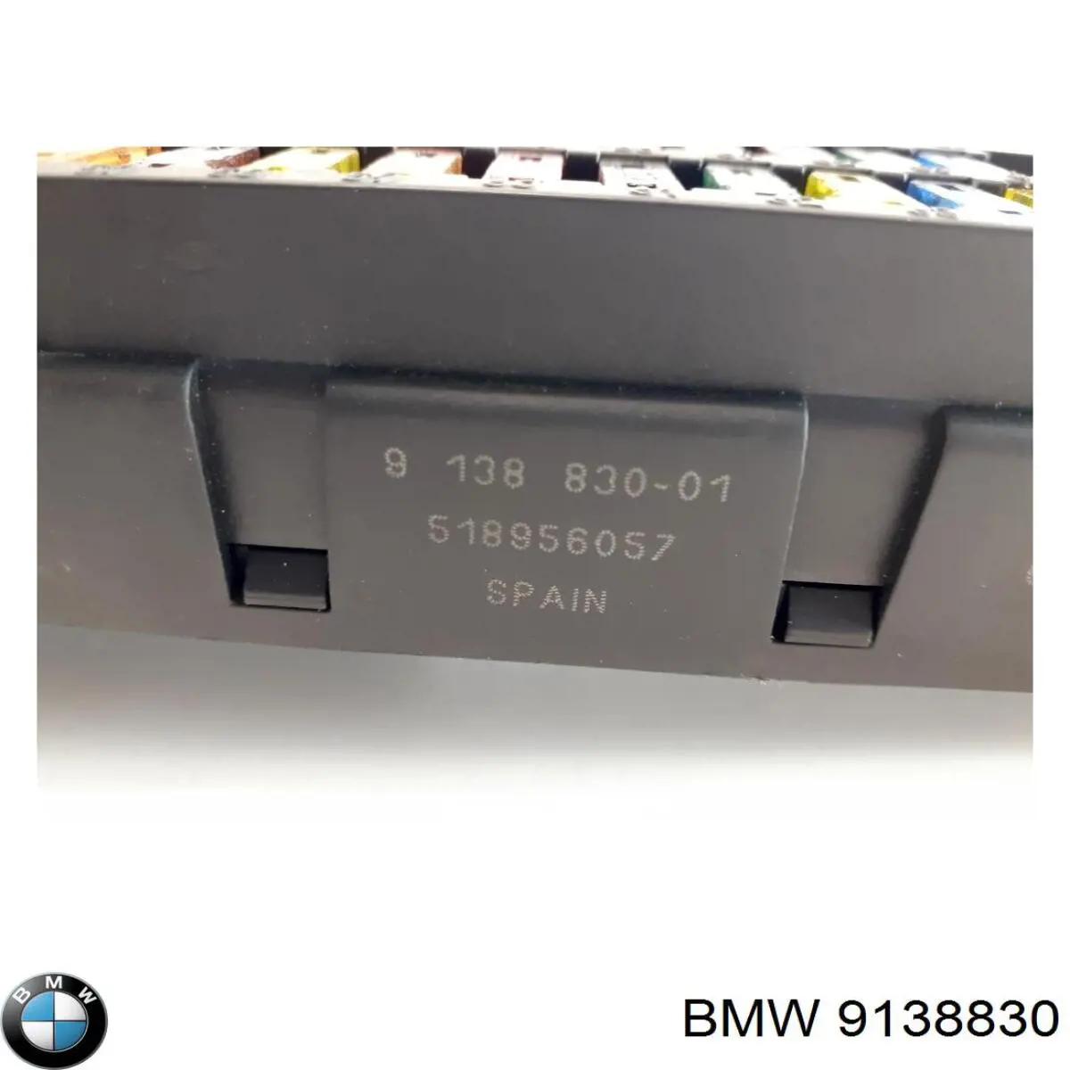 Unidade traseira do salão de dispositivos de segurança 9138830 BMW