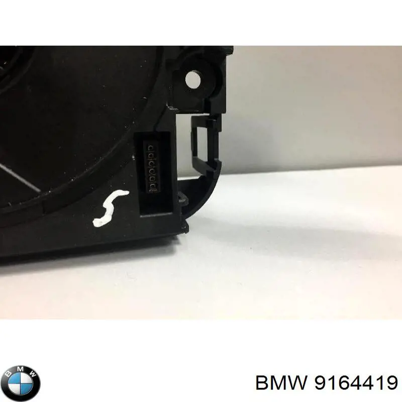 9164419 BMW Comutador instalado na coluna da direção, montado
