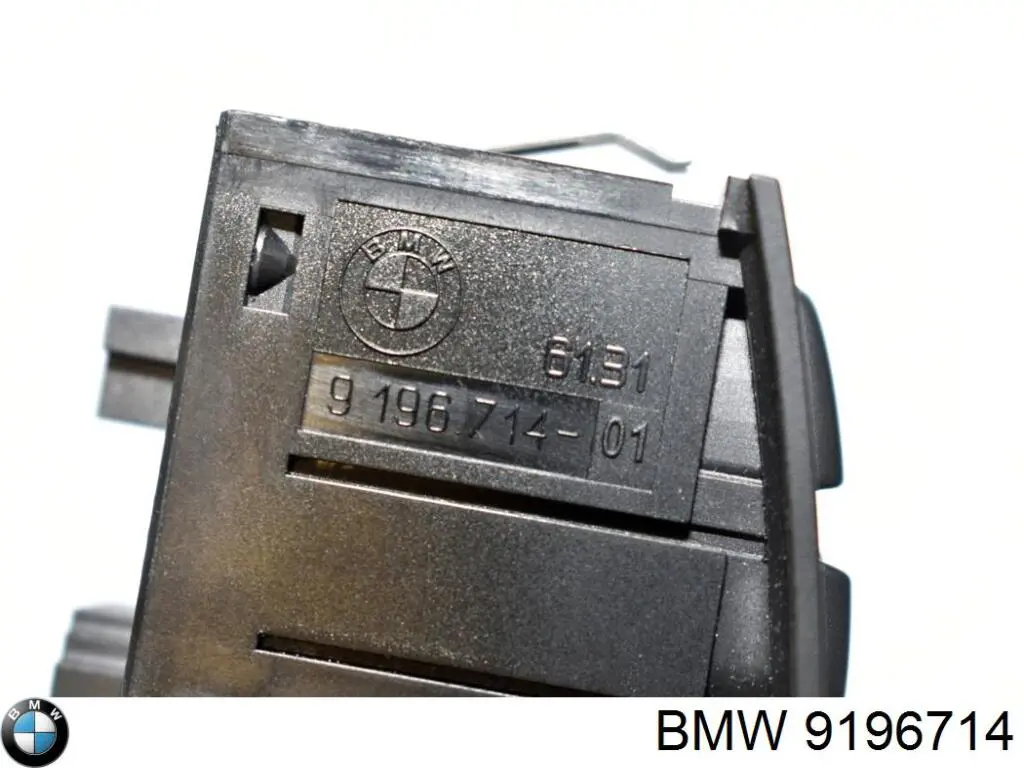 9196714 BMW Botão de ativação do sinal de emergência