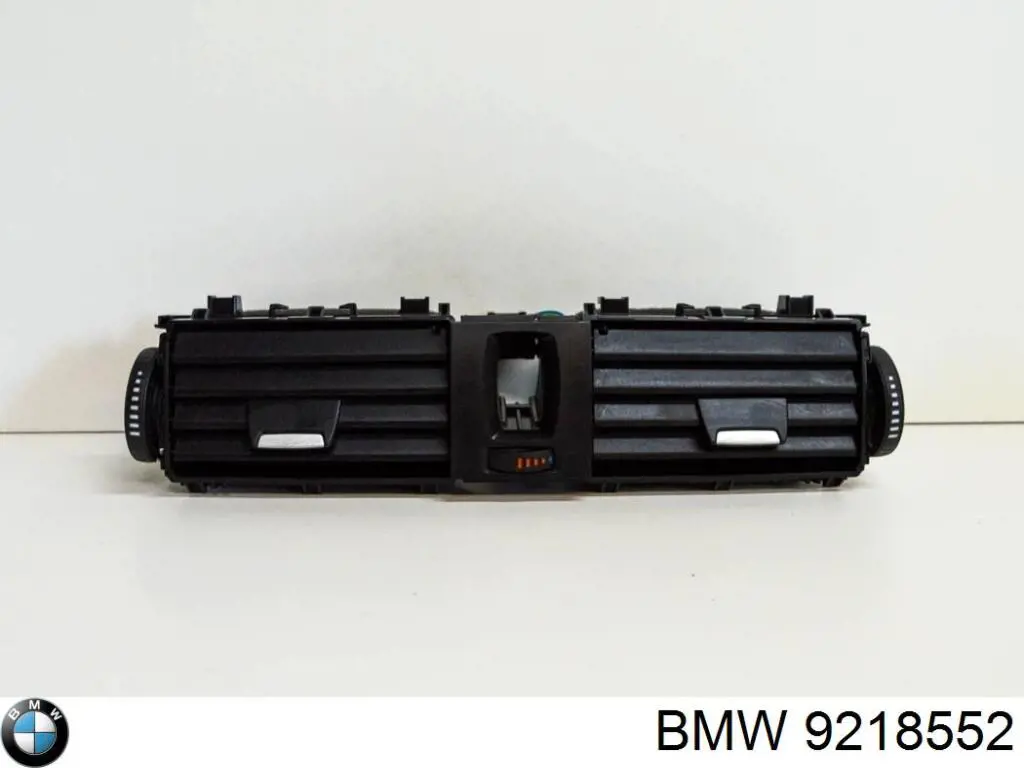 9218552 BMW Grelha de ventilação de salão no "painel de instrumentos"