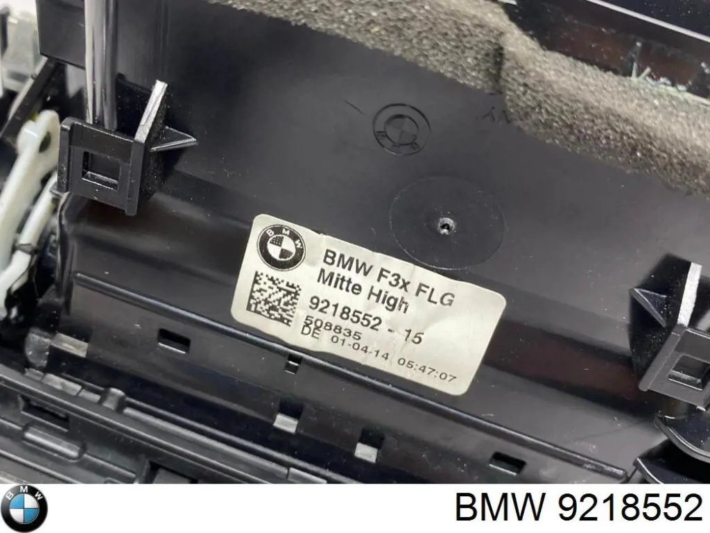 Grelha de ventilação de salão no "painel de instrumentos" BMW 9218552 preço, a partir de 59,36 USD
