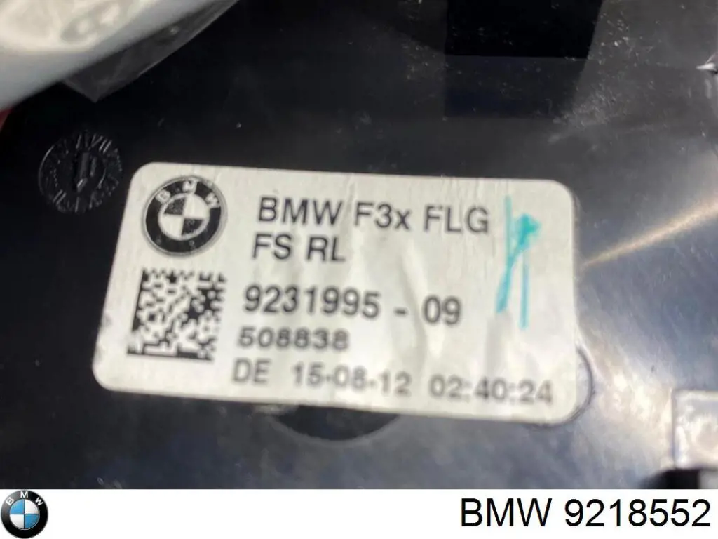 Compre 9218552 BMW Grelha de ventilação de salão no "painel de instrumentos"