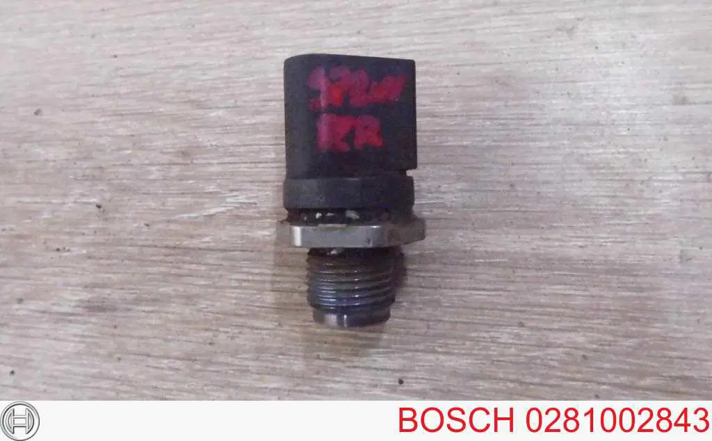 Sensor de pressão de combustível 0281002843 Bosch
