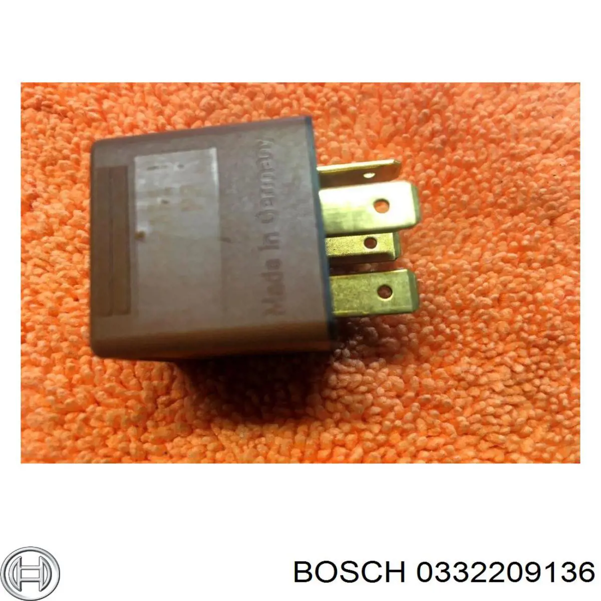 0332209136 Bosch Relê de ventilador