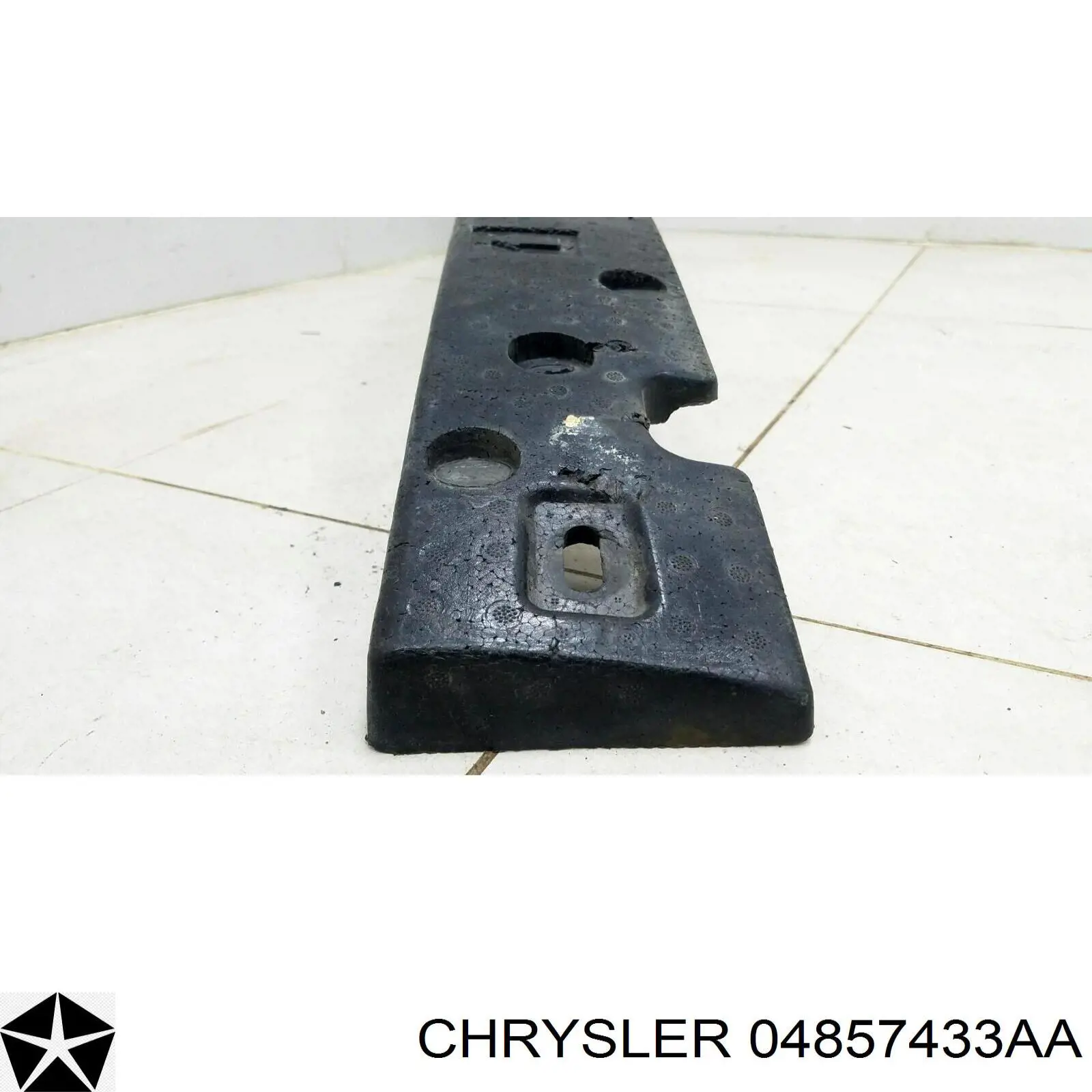 Compre 4857883AA Chrysler Absorvedor (enchido) do pára-choque dianteiro