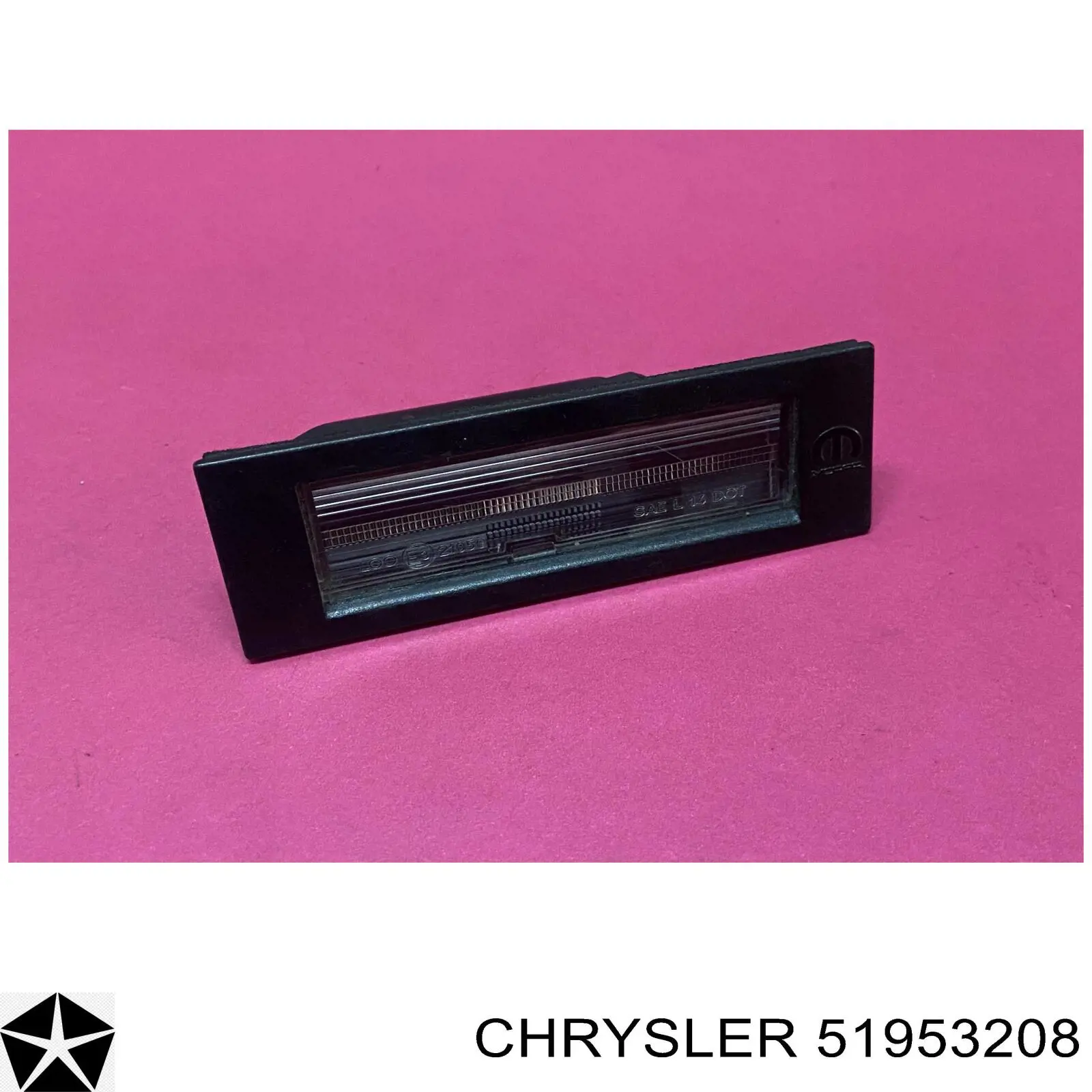 Lanterna da luz de fundo de matrícula traseira Chrysler 51953208 preço, a partir de 30,99 USD