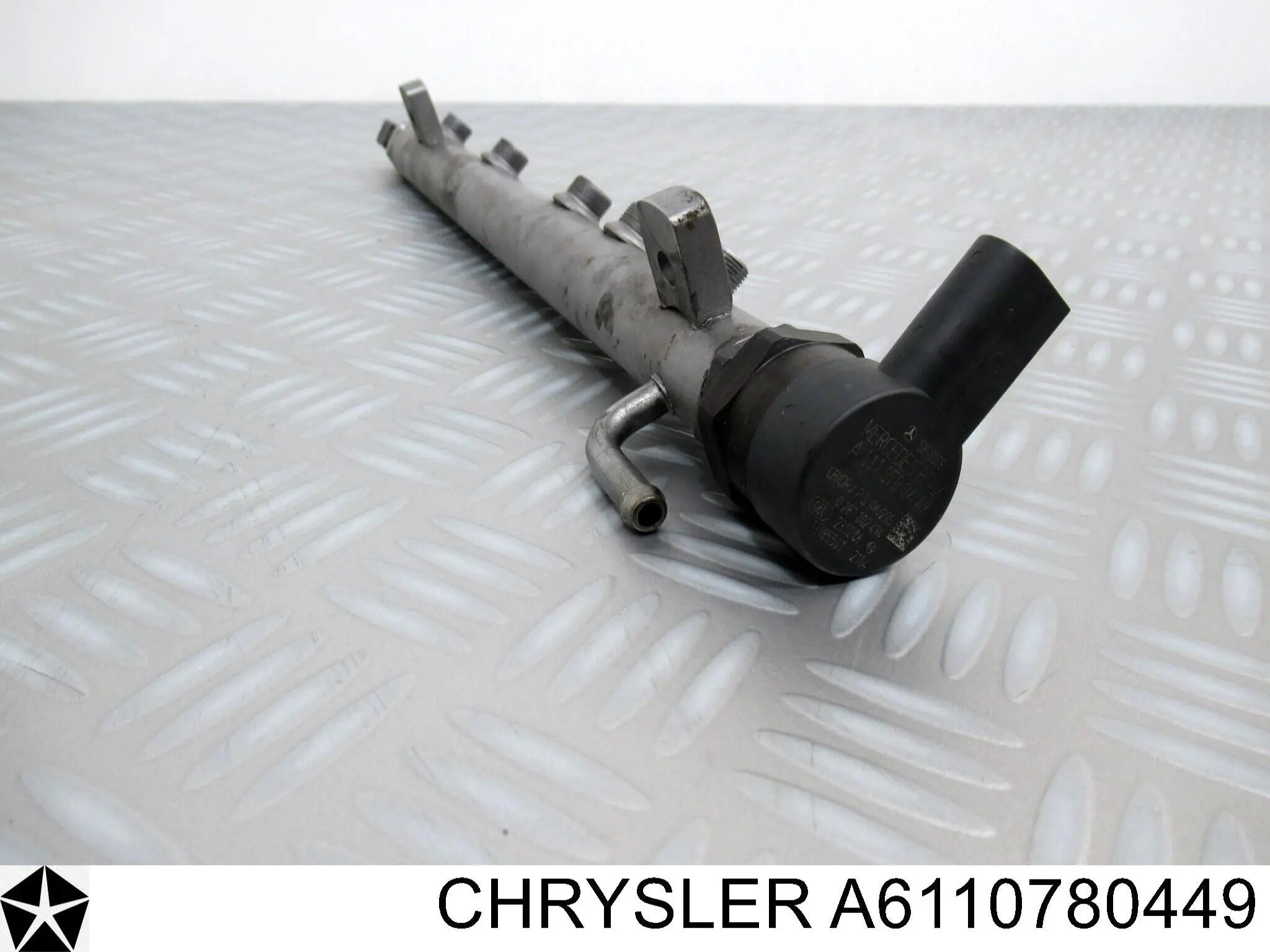 Regulador de pressão de combustível na régua de injectores Chrysler A6110780449